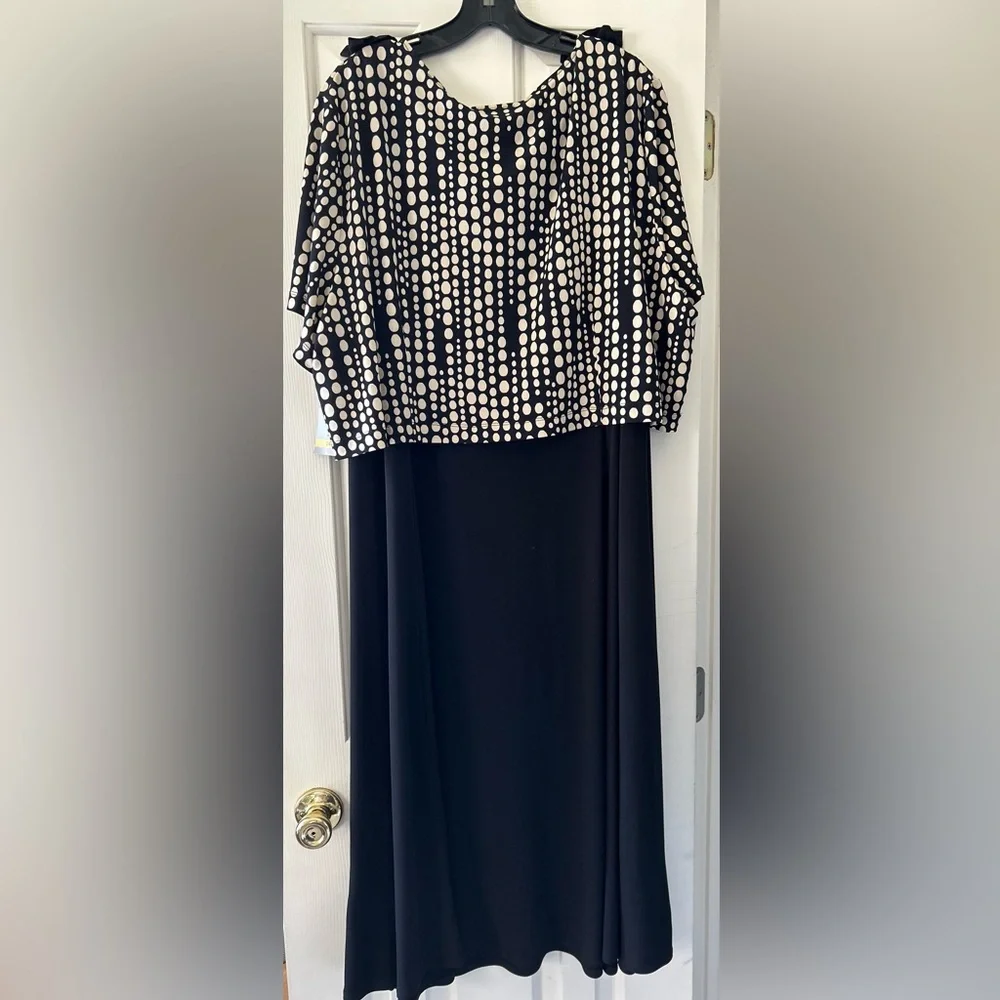 NEW danny & nicole 2pc Dress - Picture 2 of 6